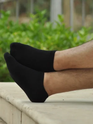 Plain Black Ankle Socks